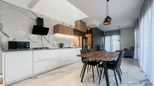 Superbe duplex neuf à Highland Rose
