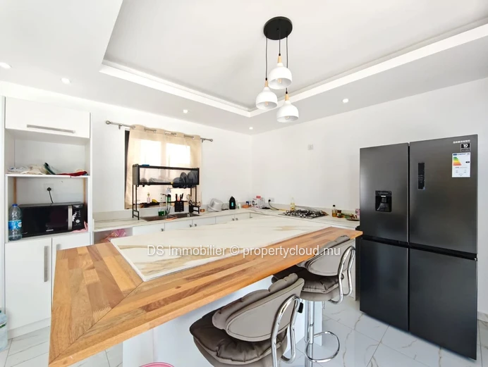 Villa For Rent – Calodyne-North