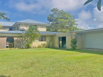 5 Bedroom Villa