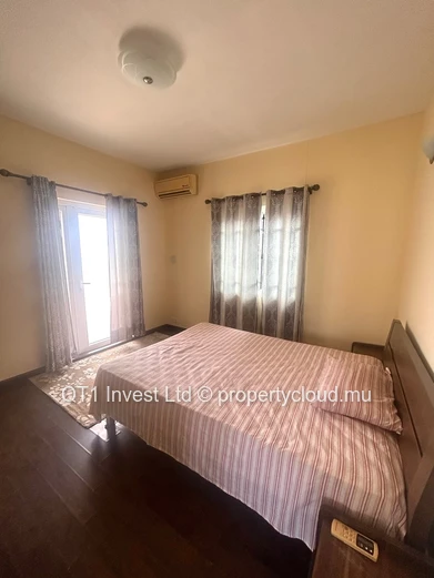FURNISHED FAMILY VILLA FOR SALE – Grand Baie / Péreybère –