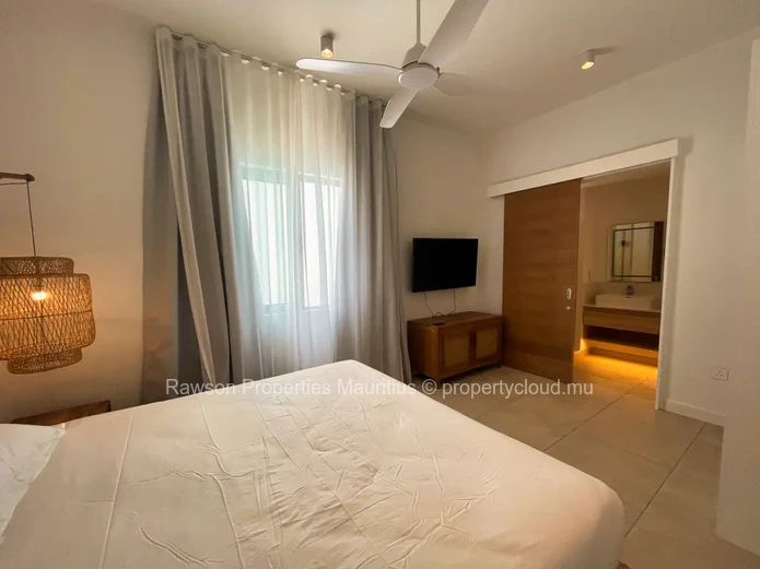 Beachfront Apartment Accessible To Foreigners