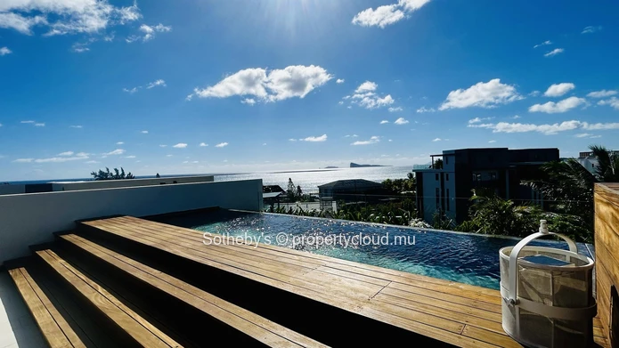 Le Savoy Penthouse 