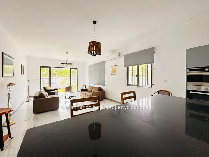 Villa Contemporaine Avec Piscine Et Jardin