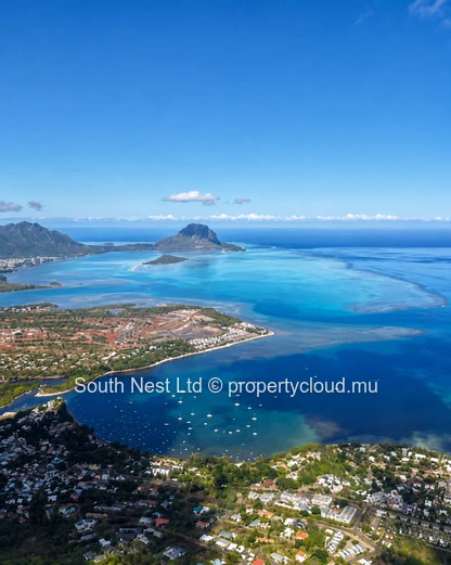 Penthouse Signature Vue Mer & Montagne | Tamarin | Acquisition Étrangère