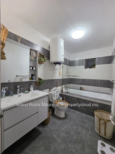 À LOUER : Appartement 3 Chambres de Standing – Rose-Hill