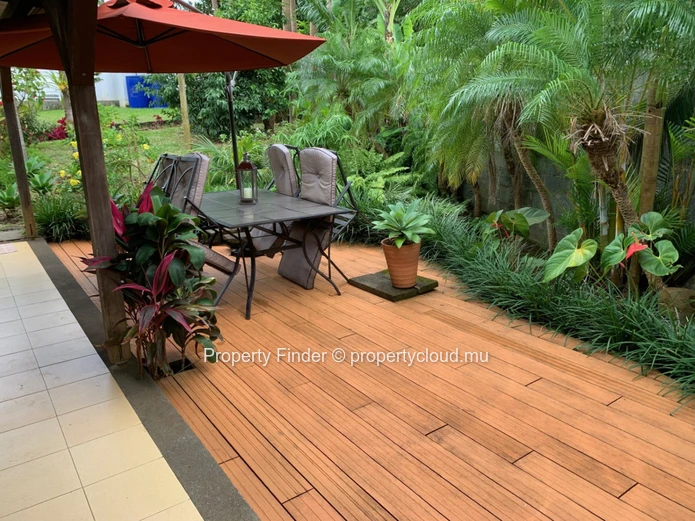 2 propriétés à vendre à Chamarel