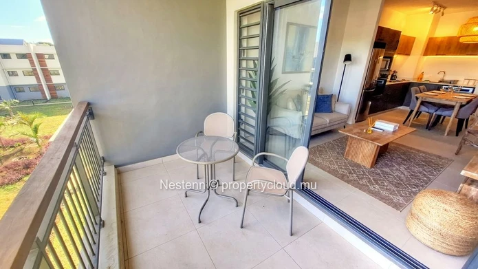 Charming, brand-new, tastefully decorated two-bedroom apartment