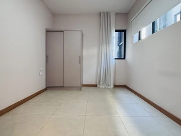 Appartement de 4 Chambres