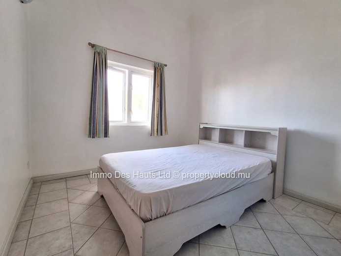 Appartement de 3 chambres meublé en vente curepipe 