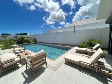 4 Bedroom Villa