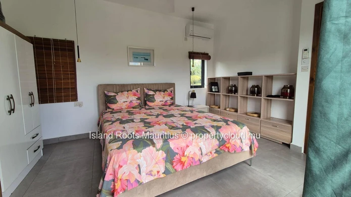 Charming villa to rent in the heart of Forêt Daruty