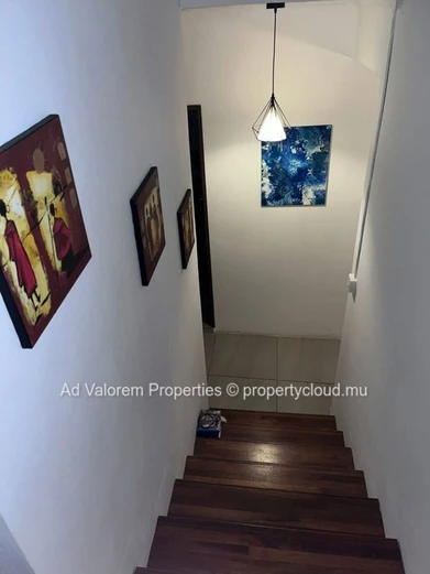 À VENDRE –  Maison à étage - Coromandel