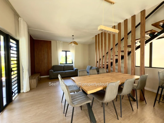 La sérénité côtière vous attend : Votre villa moderne à Calodyne