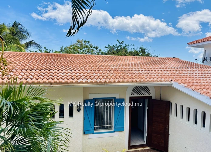 House For Sale In Tamarin