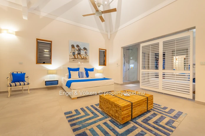 A Boater’s Dream – Luxury Living in a marina