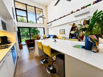 4 Bedroom Apartment