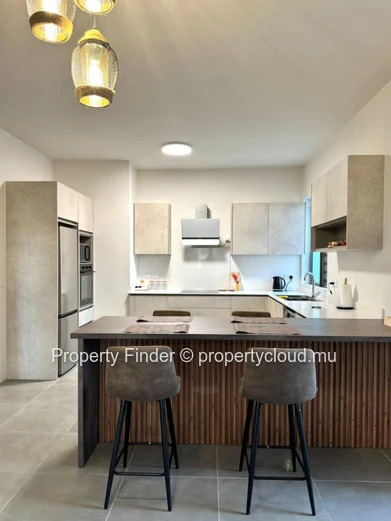 3 Bedroom Apartment For Rent - Flic En Flac 