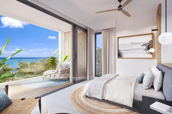 Stunning new 5-bedroom duplex loft with 180° sea view in Pointe aux Canonniers - Mauritius