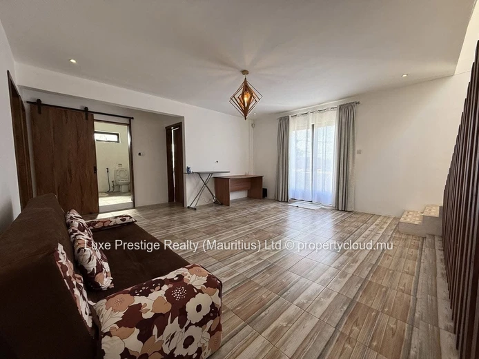 Villa Moderne et Spacieuse de 5 Chambres avec Piscine à Grand Baie  