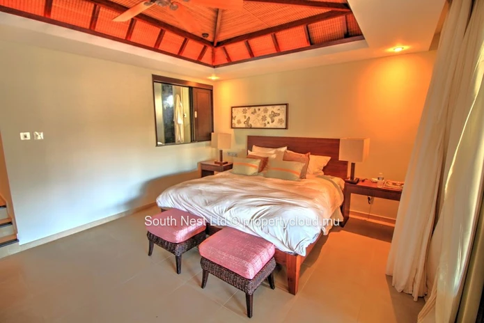 Luxury 3-Bedroom Sea View Apartment in Prestigious Golf Estate