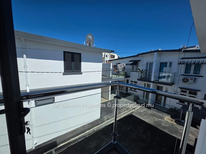 For Rent – Newly Renovated Unfurnished Duplex in Sodnac