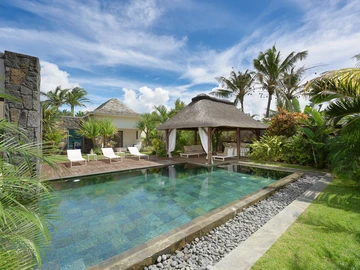 4 Bedroom Villa