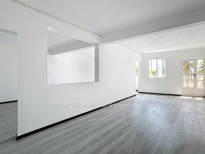 À Louer - Bureaux - Grand Baie (Mandat exclusif)