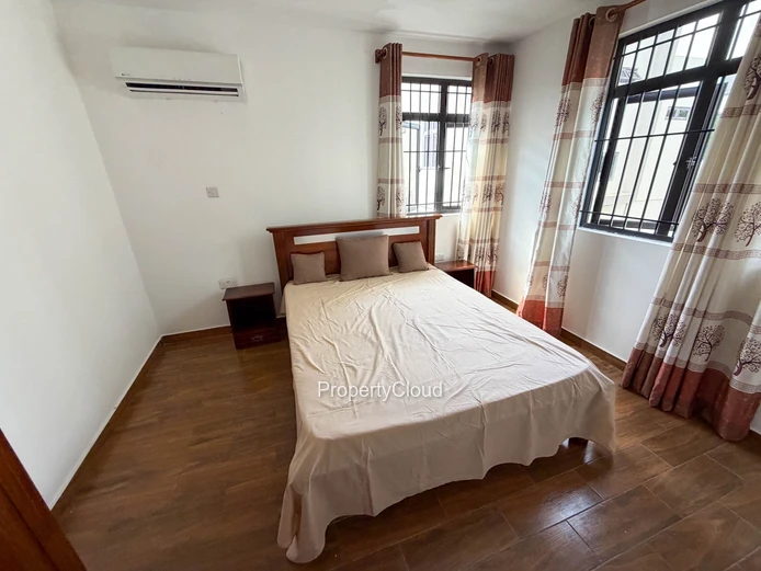 À Louer | Villa De 4 Chambres | Trou Aux Biches