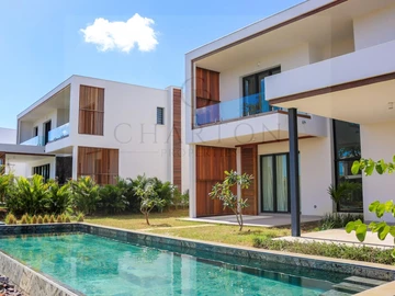 4 Bedroom Villa