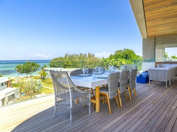 Penthouse by the sea