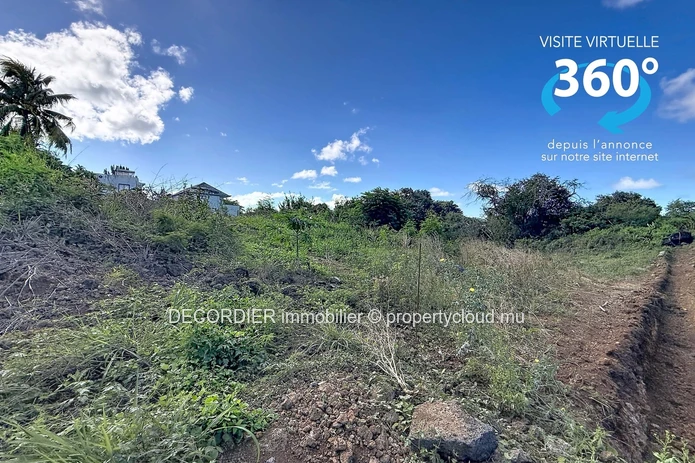 Residential Land for Sale – Pereybère