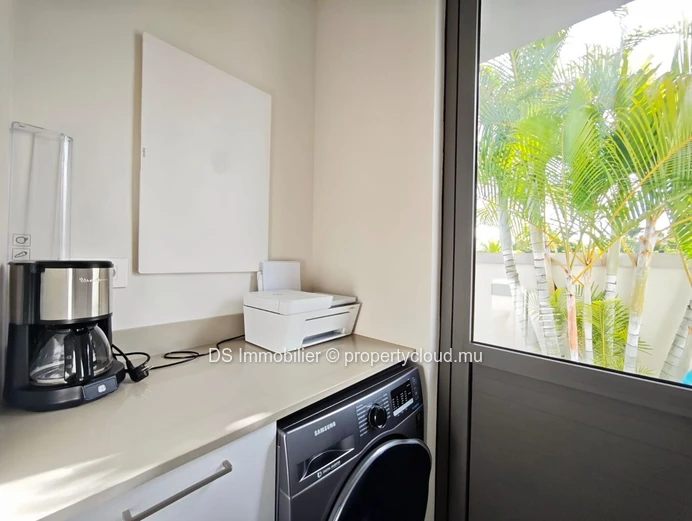 À Vendre – Villa De Plain-Pied Meublée - Résidence Sécurisée À Grand Baie