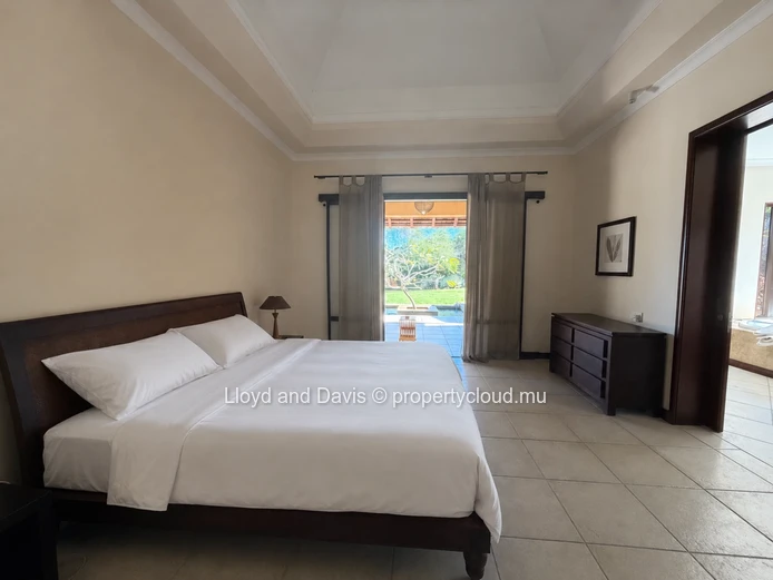 Villa meublée avec piscine au cœur de Tamarina Golf Estate
