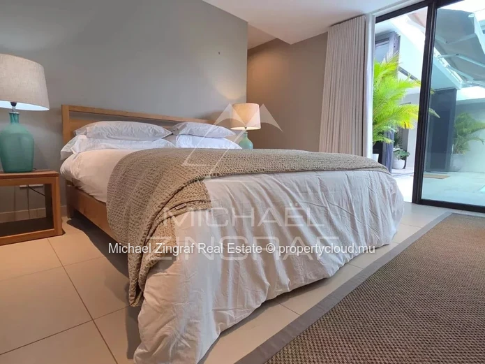 Exceptional Contemporary Villa in the Heart of Pereybere