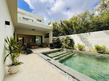 4 Bedroom Villa