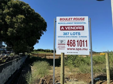 New Morcellement - Plots for Sale - Boulet Rouge - Centre de Flacq