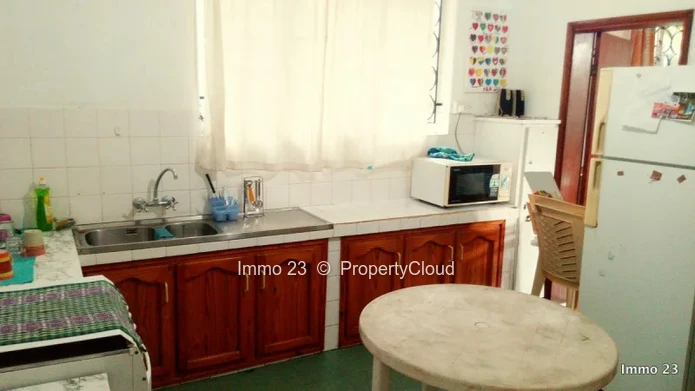 Maison / Villa - 3 chambres - Quatre Bornes - Ref. MA19355LO