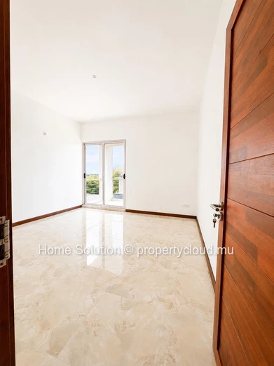Villa À Vendre – Grand Baie, Chemin Vingt Pieds