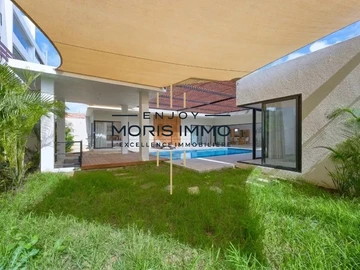 4 Bedroom Villa