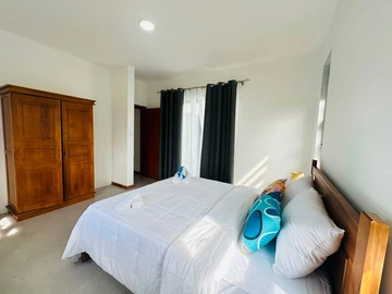 4 Bedroom Villa