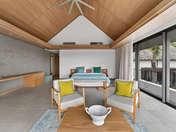5 Bedroom Villa