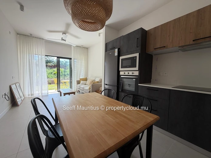 Apartment with Garden – Beau Plan
