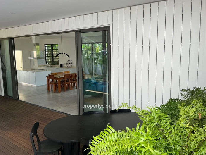 FOR RENT, Luxury 3-bedroom villa in Bois Chandelle, Grand Baie, Mauritius