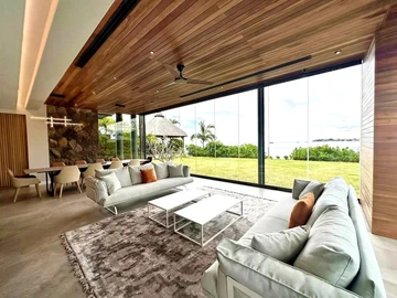 4 Bedroom Villa