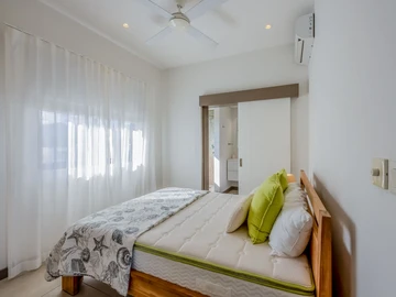 4 Bedroom Apartment