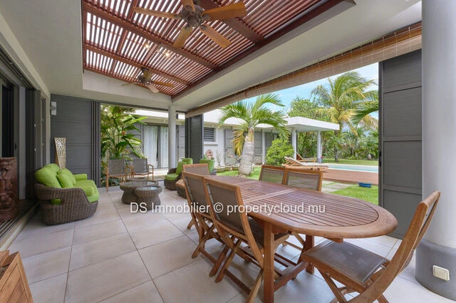 For Sale – 3-Bedroom Villa + Office – Unfurnished – Private Residence – Balaclava