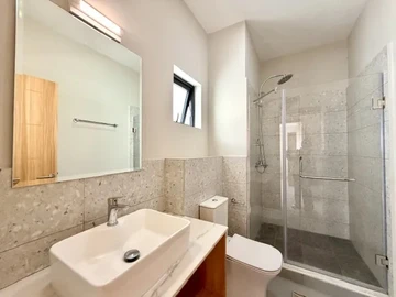 3 Bedroom Townhouse, Duplex