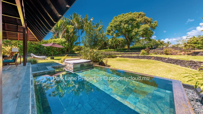 Luxury IRS Four Seasons Villa Suite with Private Pool, Golf & Ocean Views
