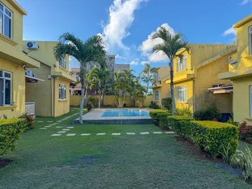 4 Bedroom Townhouse, Duplex