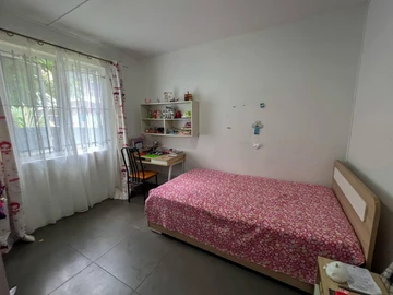 Maison de 4 Chambres